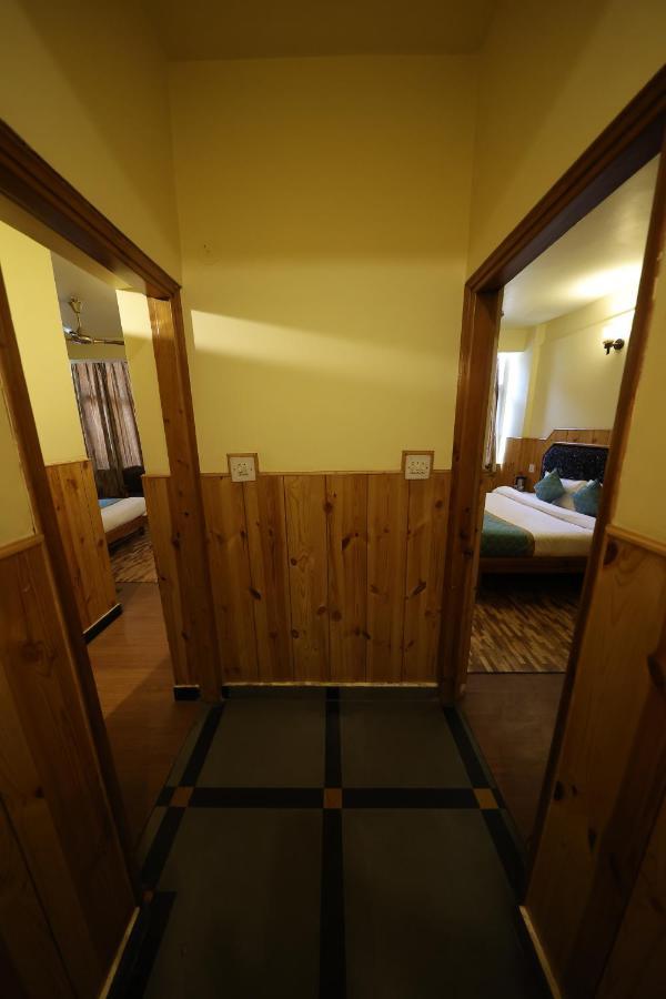 Hotel Yak Manāli Eksteriør billede