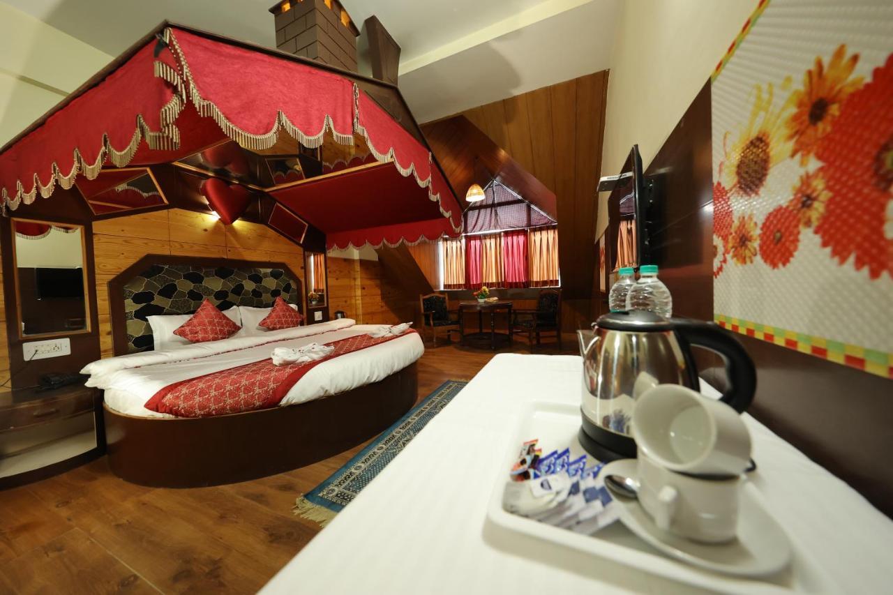 Hotel Yak Manāli Eksteriør billede