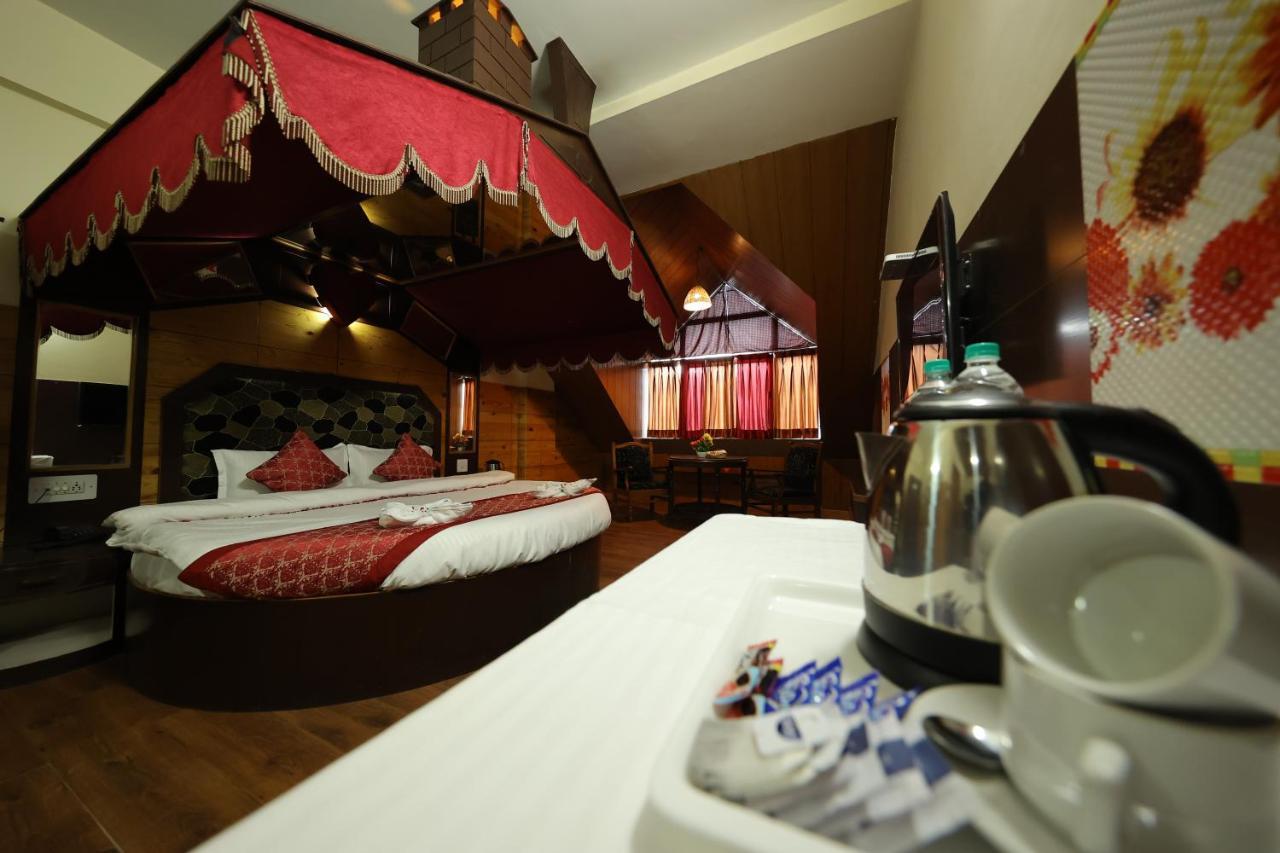 Hotel Yak Manāli Eksteriør billede